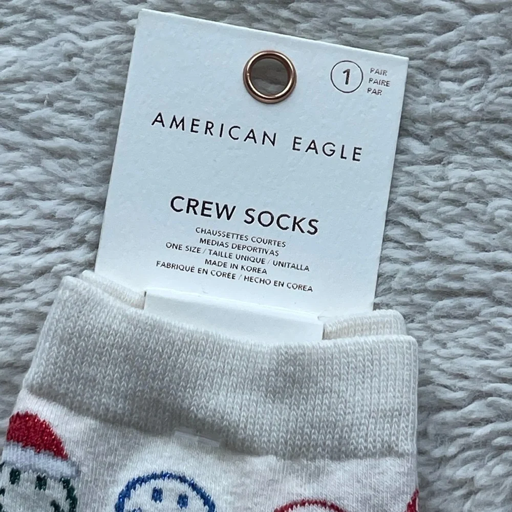 American Eagle NWT Christmas Holiday smiley face crew novelty socks